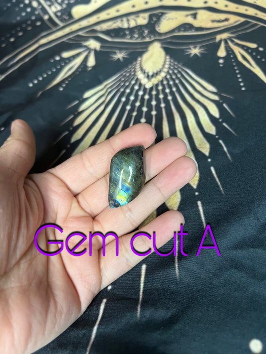 Labradorite Gem Cuts