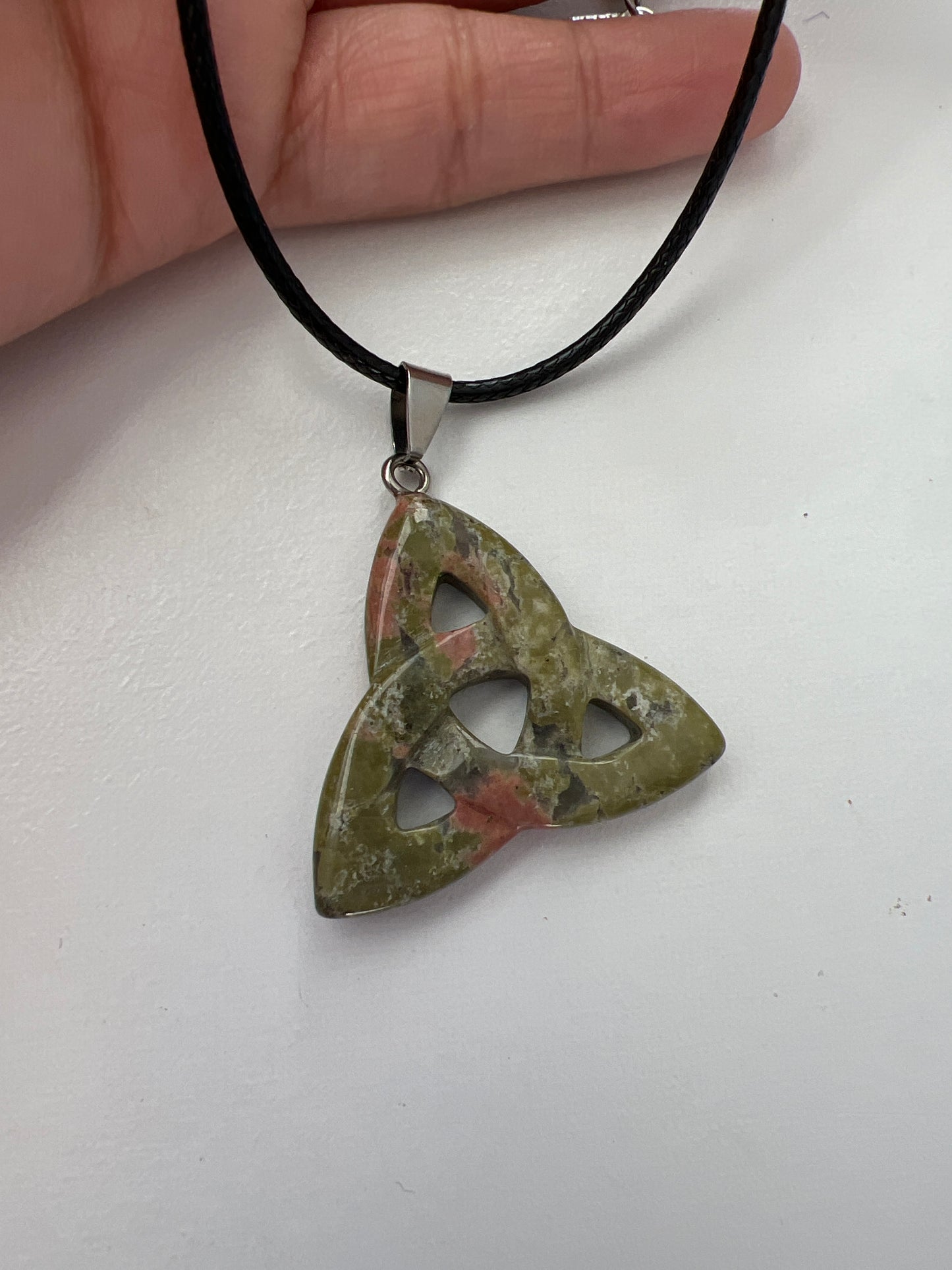 Trinity knot necklace