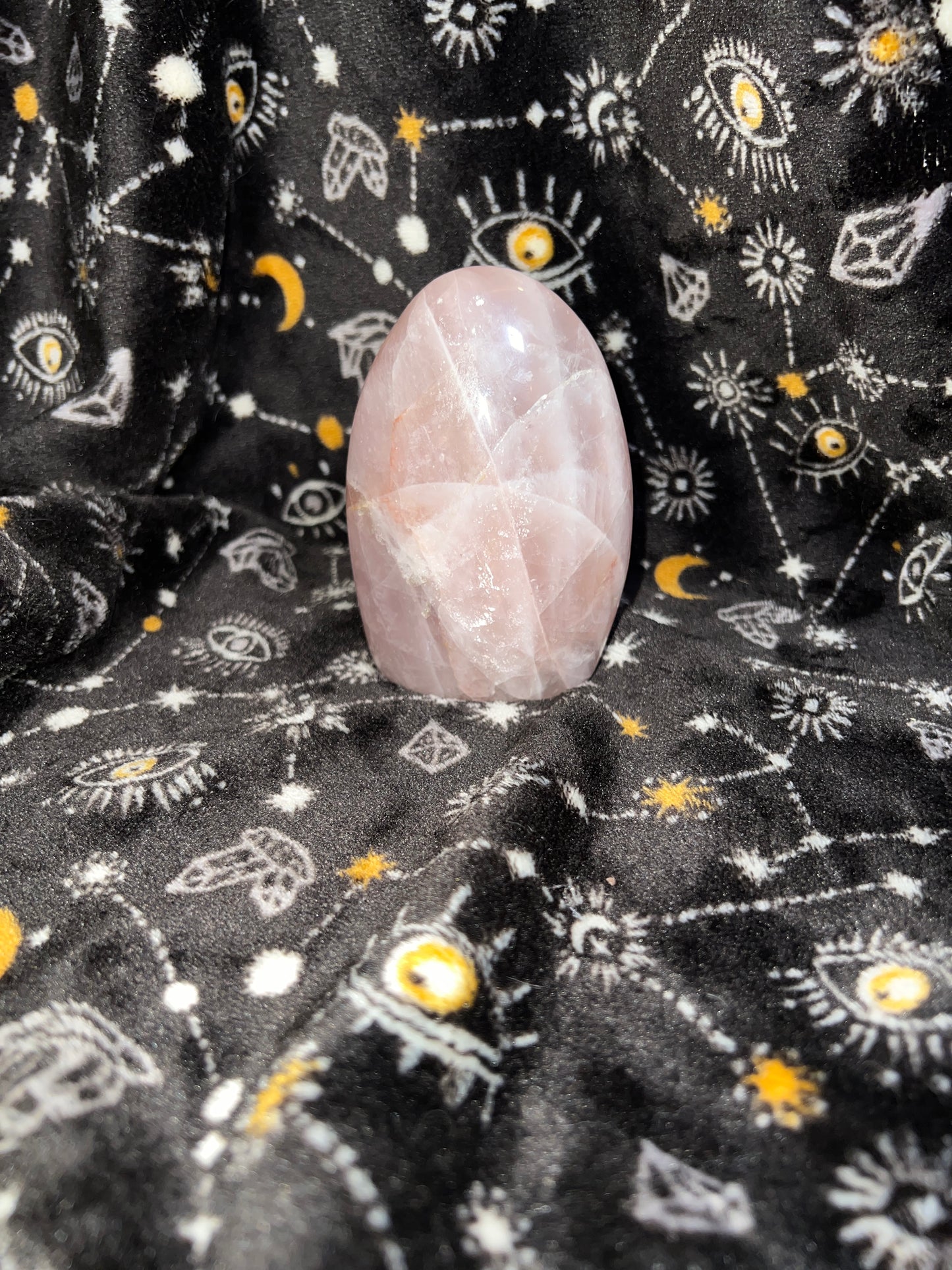 Rounded Rose Quartz