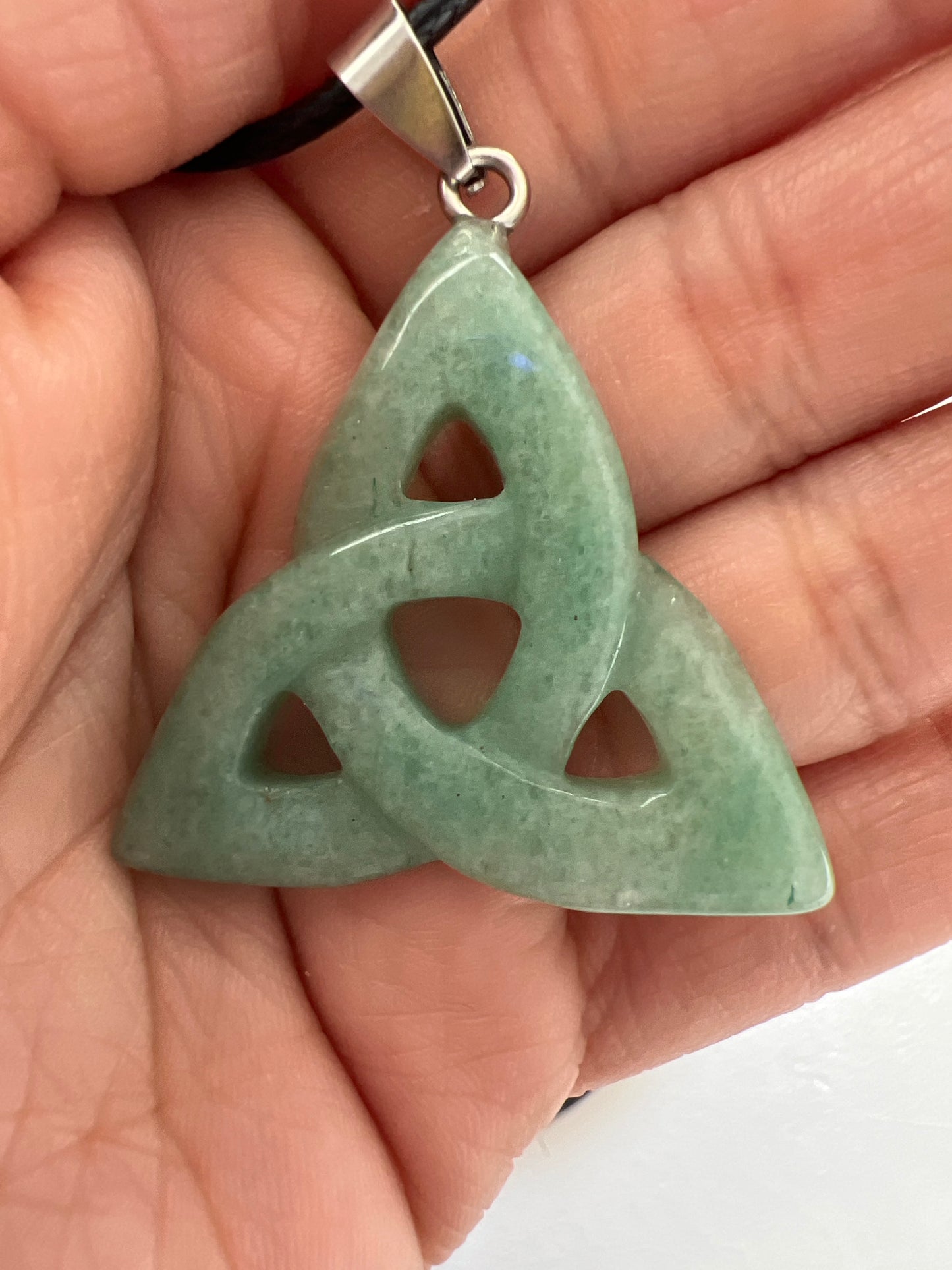 Trinity knot necklace